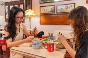 Hanoi's 'Noble' Bun Rieu: A Luxury Twist on Traditional Vietnamese Street Food - image 5