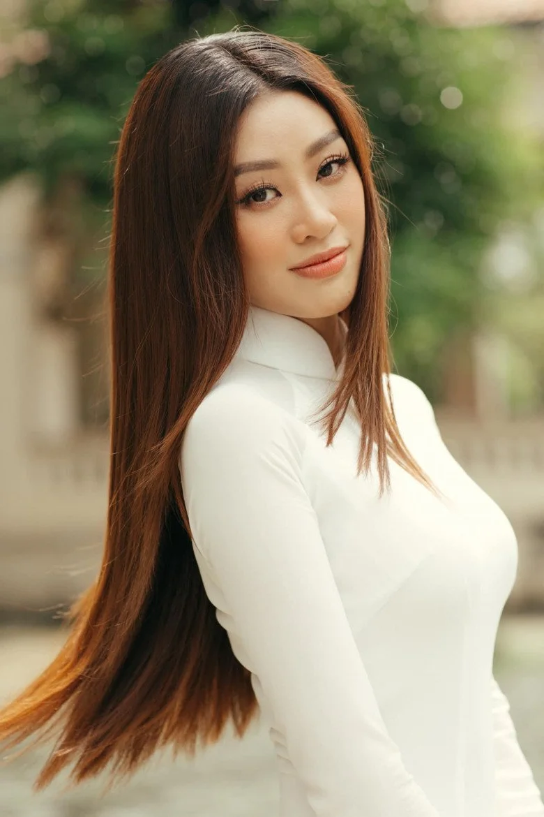 Miss Universe Vietnam Khanh Van: Natural Beauty and Her Honest Confession About Pageant Styling Secrets