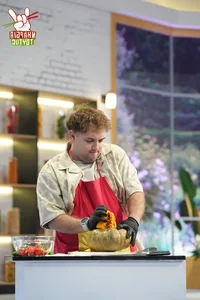 Cultural Immersion: Western Travelers Mastering the Flavors of Northwest Vietnamese Cuisine - image 0