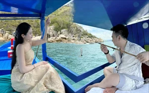 Exploring the Radiant Beauty of Xemesis's Partner Amidst Public Interest - image 6