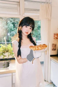 YiTuYu Art Language Vol.10240 Featuring Xiao Li Hua Er: A Stunning 22-Piece Artistic Photography Collection - image 18
