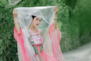 Elegant Portraiture: YiTuYu Art Language Vol.4802 Featuring Model Cha Xiao Tu - image 12