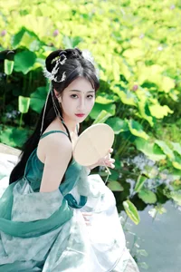 Elegant Portraiture: YiTuYu Art Language Vol.4802 Featuring Model Cha Xiao Tu - image 13