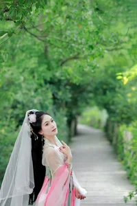 Elegant Portraiture: YiTuYu Art Language Vol.4802 Featuring Model Cha Xiao Tu - image 25