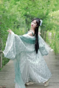 Elegant Portraiture: YiTuYu Art Language Vol.4802 Featuring Model Cha Xiao Tu - image 20