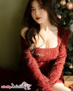 Trang Pham Nabi: A Comprehensive Look at Her Latest Fashion and Beauty Gallery - image 17