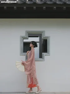 YiTuYu Art Language Vol.4127: Stunning Portrait Photography Featuring Da Wai Wai Ge - Elegant Digital Art Gallery - image 21