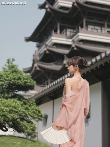 YiTuYu Art Language Vol.4127: Stunning Portrait Photography Featuring Da Wai Wai Ge - Elegant Digital Art Gallery - image 12