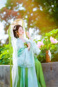 Xiao Du Tong Xue: Elegant Sunset Creek Portrait Series from YiTuYu Art Language Vol.9376 - Aesthetic Outdoor Lifestyle Photography - image 16
