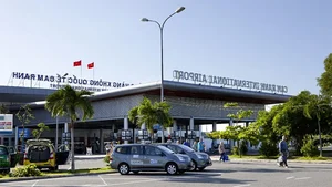 Khanh Hoa Travel Guide 2024: Top Must-Experience Destinations and Local Secrets - image 11