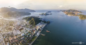 Khanh Hoa Travel Guide 2024: Top Must-Experience Destinations and Local Secrets - image 0