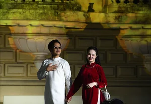 Tuấn Hưng and Huong Baby: The Power Couple Vedettes of Heritage 2 - image 1