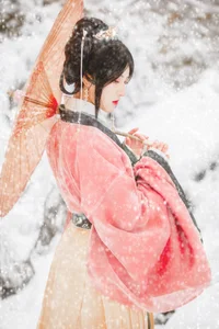 Charming Aesthetics in YiTuYu Art Language Vol.5903 – Dang Chu Jiao Ren Jia Xiao Tian Tian - image 0