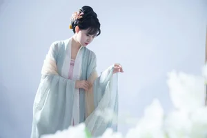 YiTuYu Art Language Vol.6044 Featuring Yi Xuan: A Masterclass in Portraiture - image 21