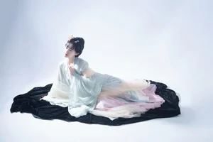 YiTuYu Art Language Vol.6044 Featuring Yi Xuan: A Masterclass in Portraiture - image 15