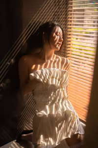 Jiu Shi A Zhu: Beauty Bathed in Warm Afternoon Sun - Alluring Moment by the Window - image 3