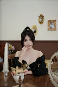 YiTuYu Art Language Vol.8047: A Bold Vision Featuring Xuan - image 0
