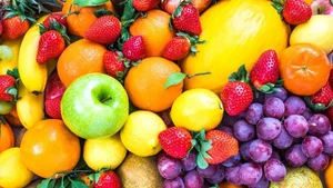 9 Delicious and Healthy Low-Calorie Snacks for Guilt-Free Munching and Weight Management - image 8