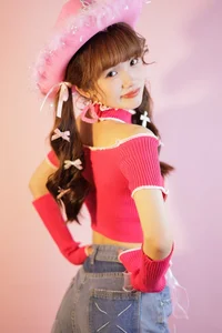 Timeless Beauty: YiTuYu Art Language Vol.5669 featuring Wen Zi Gallery - image 9