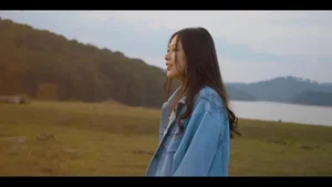 The Rising Star from Can Tho: Meet the Actress Playing Quyen Linh's Daughter in 'Hai Muoi' - image 2