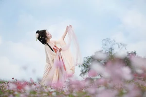 YiTuYu Art Language Vol.10232: Captivating Artistic Portraits of Ju Pi Yi Hao - 19 Image Collection - image 3