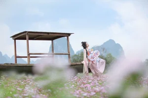 YiTuYu Art Language Vol.10232: Captivating Artistic Portraits of Ju Pi Yi Hao - 19 Image Collection - image 16