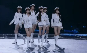 IVE Styling Controversy: Is Jang Wonyoung Being Favored Over Other Members? - image 6