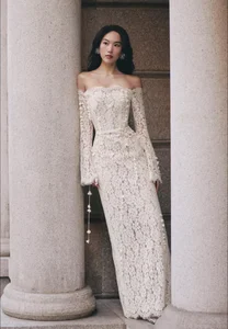 Vietnamese Celebrities Dazzle in the Same 11 Million VND Local Brand Dress - image 3