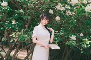 YiTuYu Art Language Vol.6870: Capturing the Elegance of Bu Ke Ai De He He Miao - image 3