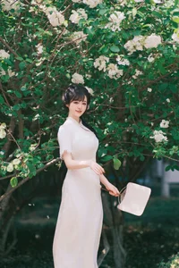 YiTuYu Art Language Vol.6870: Capturing the Elegance of Bu Ke Ai De He He Miao - image 15