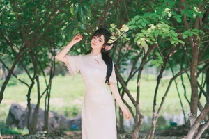 YiTuYu Art Language Vol.6870: Capturing the Elegance of Bu Ke Ai De He He Miao - image 2