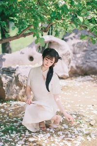 YiTuYu Art Language Vol.6870: Capturing the Elegance of Bu Ke Ai De He He Miao - image 14