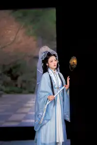 Enchanting Ancient Beauty: Xiao Hong in YiTuYu Art Language Vol.8727 - image 6