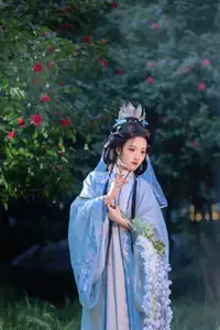 Enchanting Ancient Beauty: Xiao Hong in YiTuYu Art Language Vol.8727 - image 3