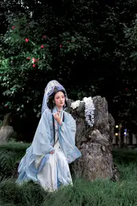 Enchanting Ancient Beauty: Xiao Hong in YiTuYu Art Language Vol.8727 - image 17