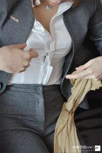 Elegant Uniform and Stockings Portrait: IESS Si Zu Bian Dang 125 featuring Zhao Laoshi - image 39