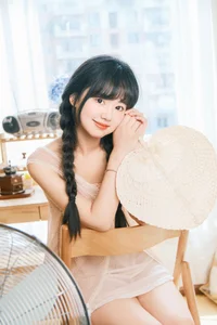 YiTuYu Art Language Vol.10224: Exploring Contemporary Portraiture with Xiao Li Hua Er in this 28-Photo Gallery - image 21
