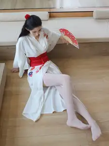 Discover the Serene Beauty of Li Shuang Er in Traditional Kimono by XiuRen Part01 - image 26