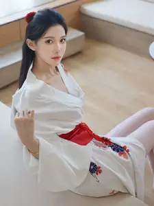 Discover the Serene Beauty of Li Shuang Er in Traditional Kimono by XiuRen Part01 - image 34