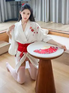 Discover the Serene Beauty of Li Shuang Er in Traditional Kimono by XiuRen Part01 - image 27