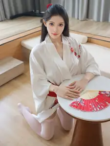 Discover the Serene Beauty of Li Shuang Er in Traditional Kimono by XiuRen Part01 - image 23