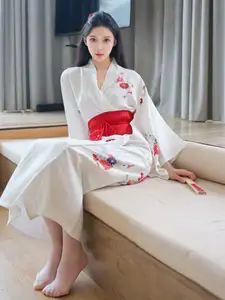 Discover the Serene Beauty of Li Shuang Er in Traditional Kimono by XiuRen Part01 - image 28
