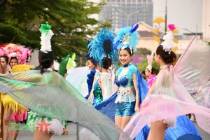 Vibrant Colors of the Dong Hoi Culture and Tourism Week Festivals - image 1