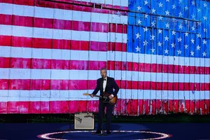 Iconic Photography from the Opening of the Democratic National Convention: A Visual Recap - image 9