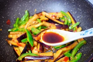 Nutritious and Affordable Stir-Fried Vegetables: The Ultimate Vitamin-Rich King of Greens Recipe - image 7