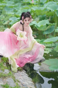 Atmospheric Elegance in YiTuYu Art Language Vol.4884 Shi Yu Gan A - image 5