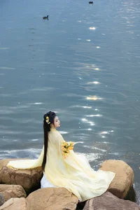 Ethereal Grace of Wan Jiang Ting in YiTuYu Art Language Vol.8851 by the Lake - image 38