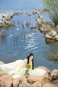 Ethereal Grace of Wan Jiang Ting in YiTuYu Art Language Vol.8851 by the Lake - image 27