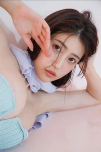 Elegant Japanese Model Natsuki Abe in FRIDAY Monthly Girl 053 Part 02 Photo Series - image 0