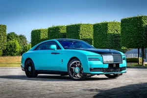 Exclusive Look at Three Bespoke Rolls-Royce Masterpieces for China - image 4